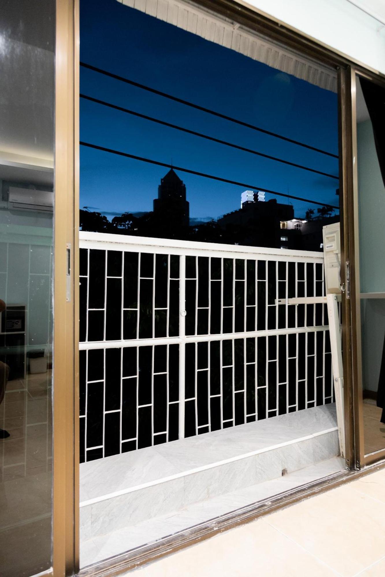 Cozy Stay Inn Bangkok Exteriér fotografie
